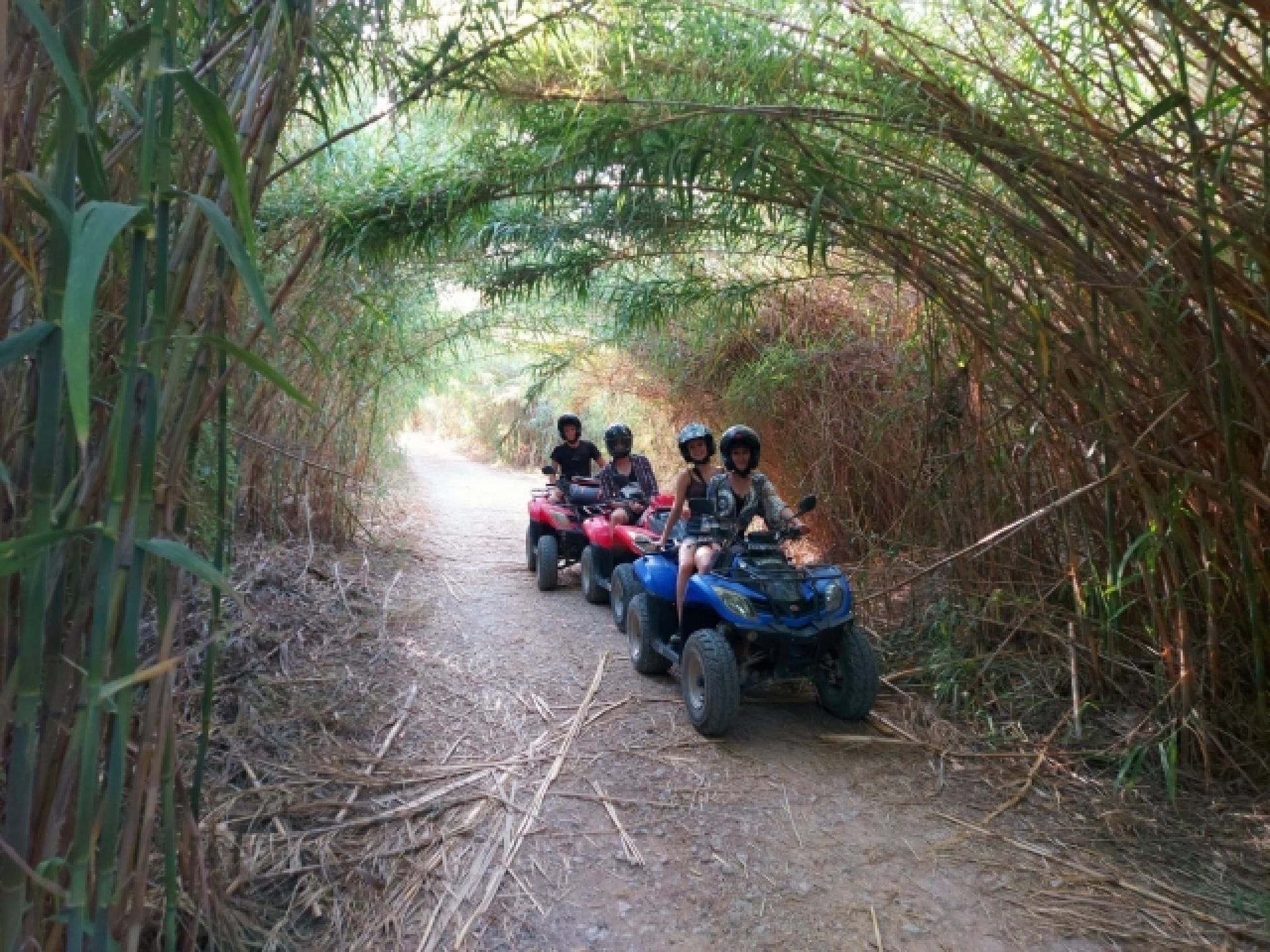Aventura en quads en la Marina y Museo del Chocolate